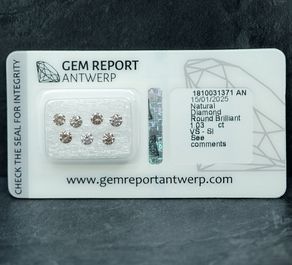 7 pcs 钻石  (天然色彩的)  - 1.03 ct 棕色, 混合粉色 - VS1 轻微内含一级, SI1 微内含一级 - 安特卫普宝石报告（GRA） #1.0