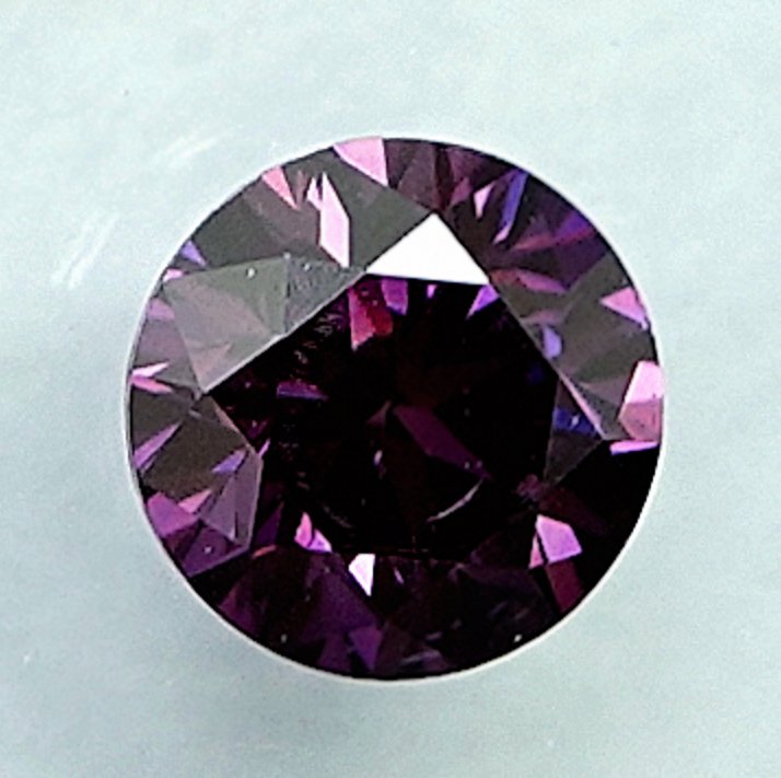 1 pcs Diamante  (Con trattamento colore)  - 0.28 ct - VS1 - International Gemological Institute (IGI) #2.1