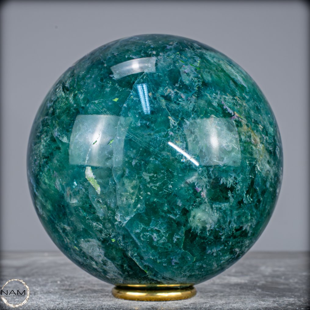 Φυσική ημιδιαφανής πράσινη φθορίτης σφαίρα- 2821.01 g #1.0