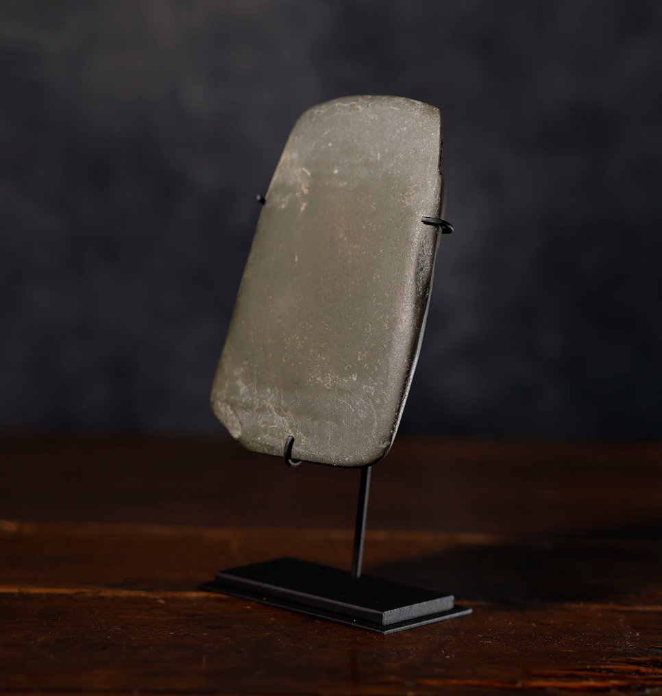 古埃及 前王朝化妆盘,材质为片麻岩 - 13.5 cm #1.0