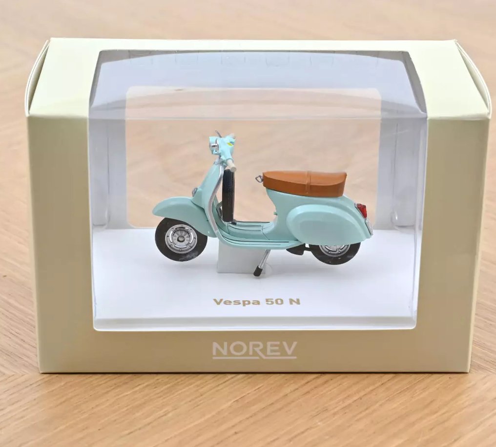 Norev 1:43 - 模型摩托车 - Vespa #1.0