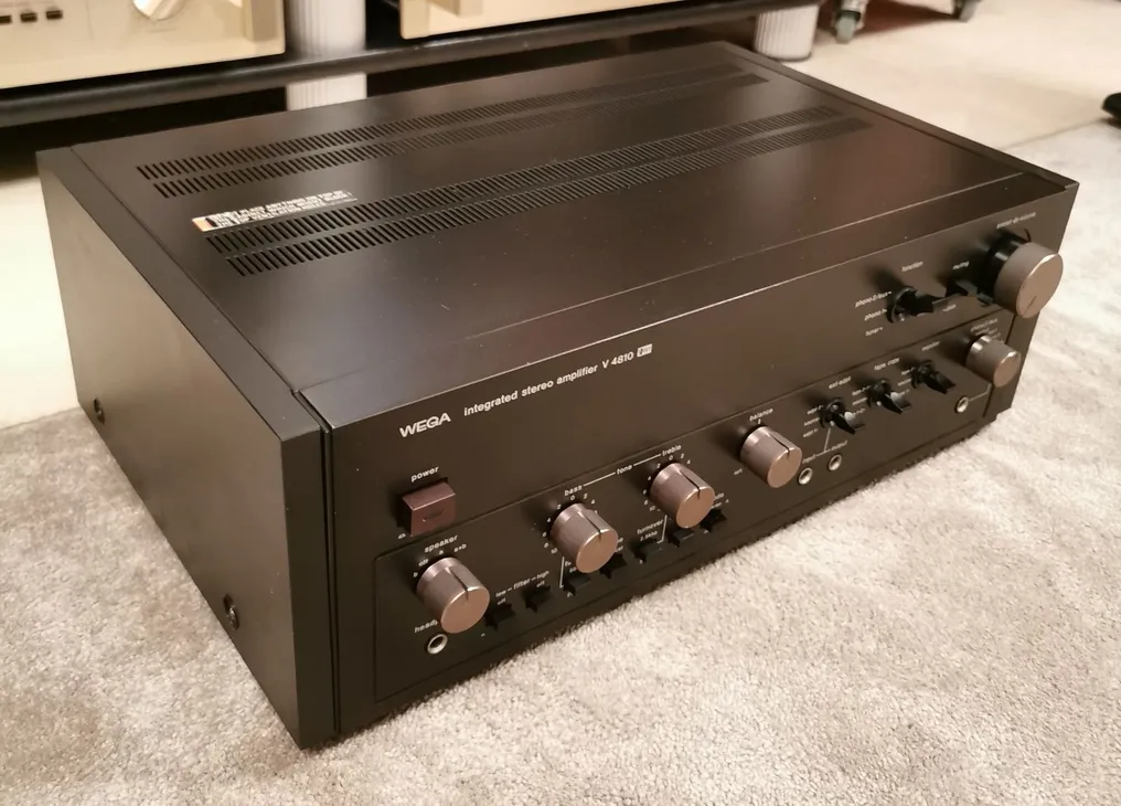 Wega - V-4810 Solid state integrated amplifier #4.3