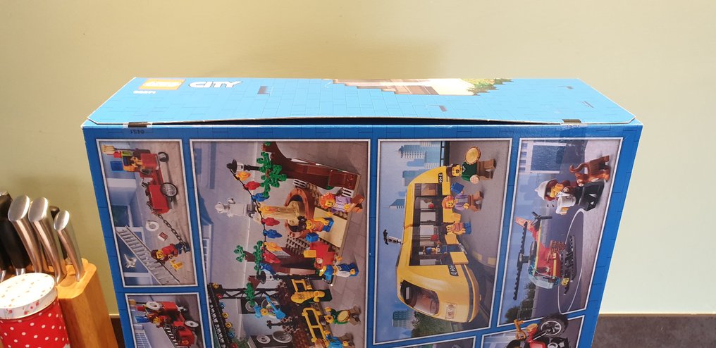 Lego Setat - 60271 - Oraș - Marktplein #4.3