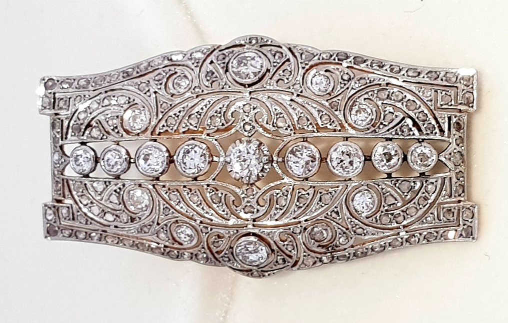 Rintaneula - 18 kt. Keltakulta -  7.31ct. tw. Timantti (Luonnollinen)  - Timantti - UPEA BROCHE 1910-20 #1.0