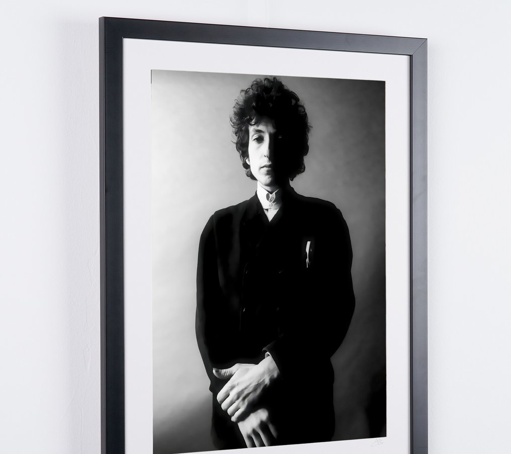 Bob Dylan 1965 - Fine Art Photography - Luxury Wooden Frame 70X50 cm - Limited Edition 02 of 20 - Serial 117 - Original Certificate (COA), Hologram - 100% New. Shipping Reduction from 3 items #4.3