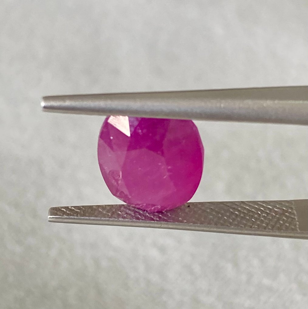 Ruby  - 5.33 ct - Lotus Gemology - Unheated/Untreated - Red #3.2