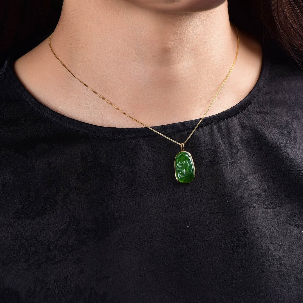 Geen Minimumprijs - ALGT-gecertificeerd - Ongemodificeerde Jade Hanger (Type A) - Een perfecte mix van vakmanschap en natuurlijke schoonheid- 2.5 g #1.0