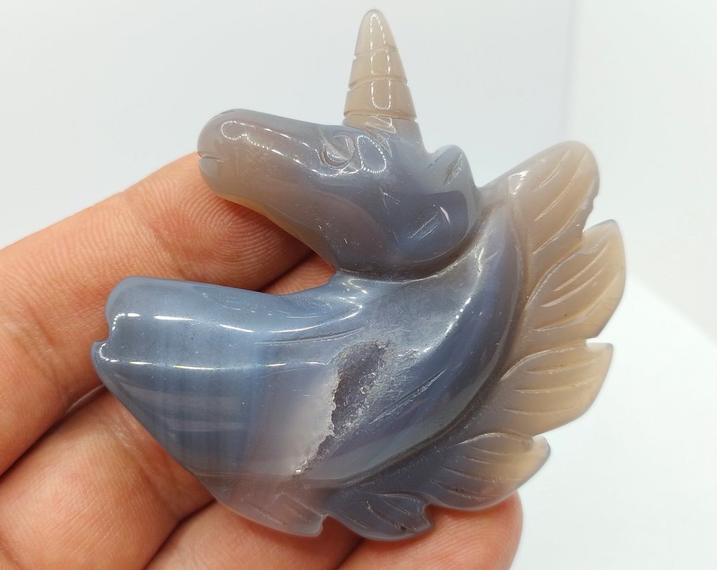 Agate unicorn - Height: 6.5 cm - Width: 5.5 cm- 52 g - (1) #1.0