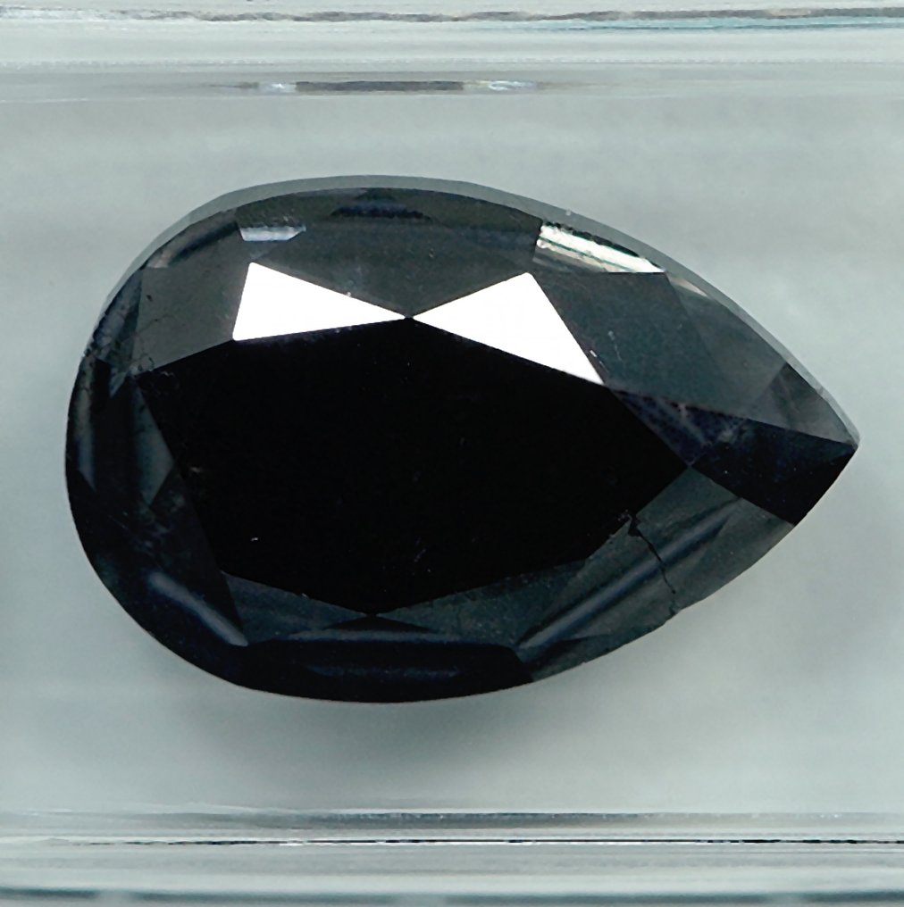 1 pcs 钻石  (经彩色处理)  - 5.98 ct - 实验室报告中未指明 - 国际宝石研究院（IGI） #2.1