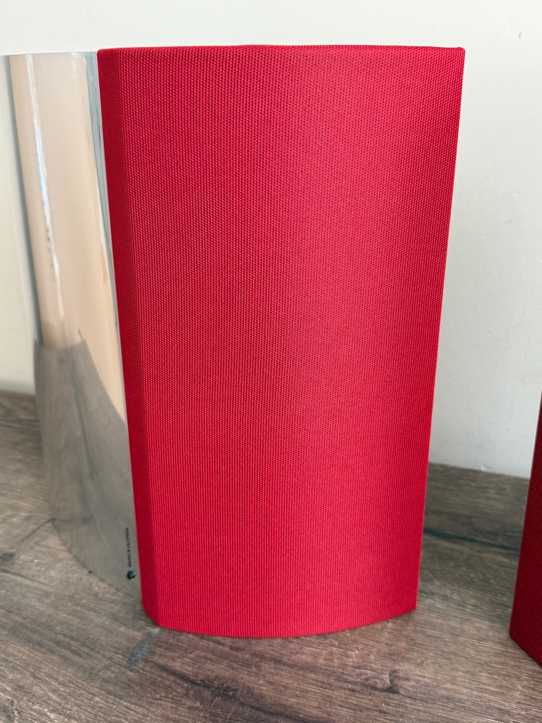 Bang & Olufsen - Beolab 4000 银色，配有红色或银色前面板，带有 Line in 用于流媒体。 扬声器组 #3.2