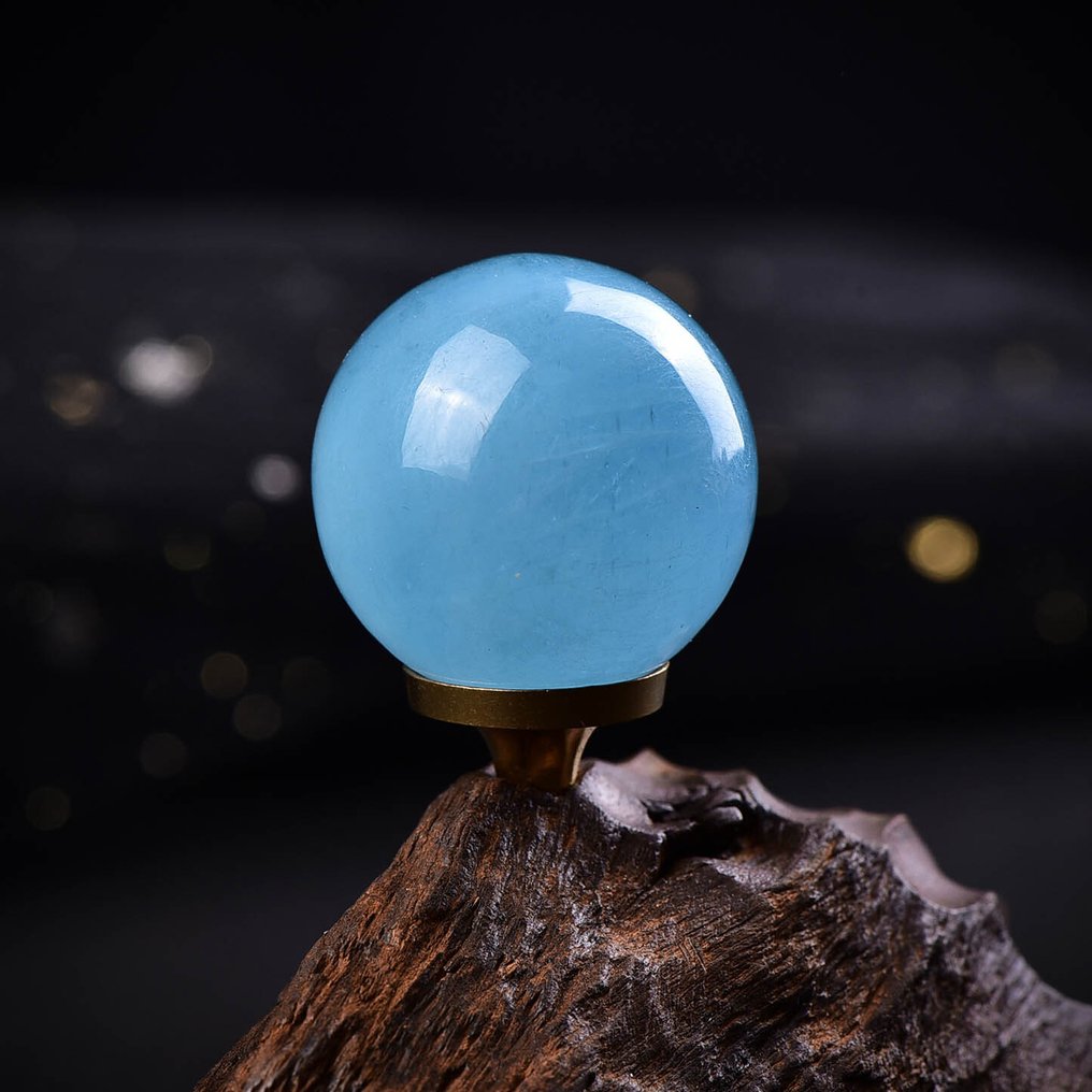 Χωρίς ελάχιστη εγγύηση - Πιστοποιημένο από ALGT - Αποκλειστική φυσική σφαίρα ακουαμαρίνας. Ένα κόσμημα των γεωλογικών θαυμάτων.- 37,35 g #1.0