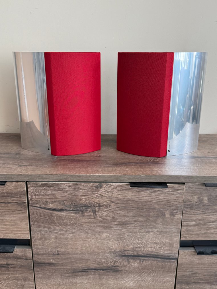 Bang & Olufsen - Beolab 4000 银色，配有红色或银色前面板，带有 Line in 用于流媒体。 扬声器组 #2.1