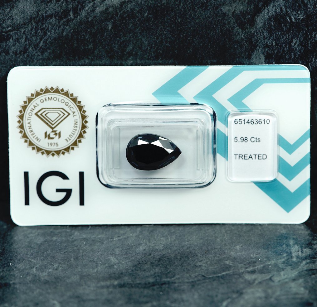 1 pcs 钻石  (经彩色处理)  - 5.98 ct - 实验室报告中未指明 - 国际宝石研究院（IGI） #1.0