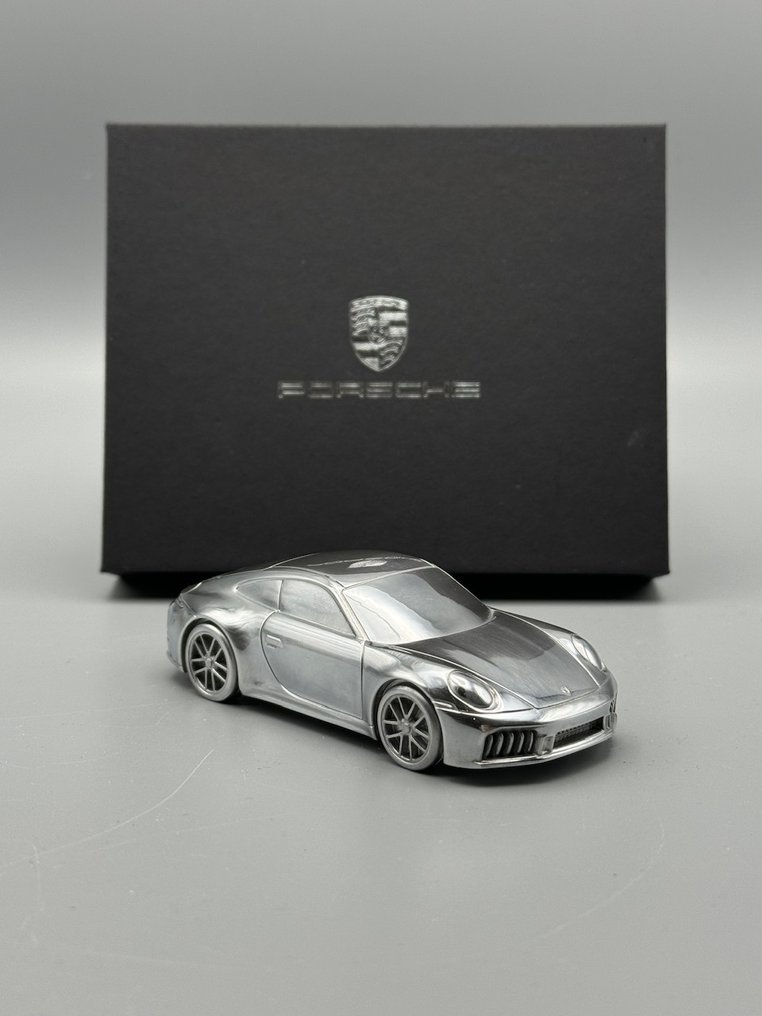 保时捷911 992.2 Carrera 镇纸 - Porsche - 2025 #2.1