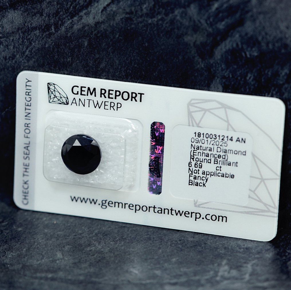 1 pcs Diamond  (Colour-treated)  - 6.69 ct - Not specified in lab report - Gem Report Antwerp (GRA) #1.0