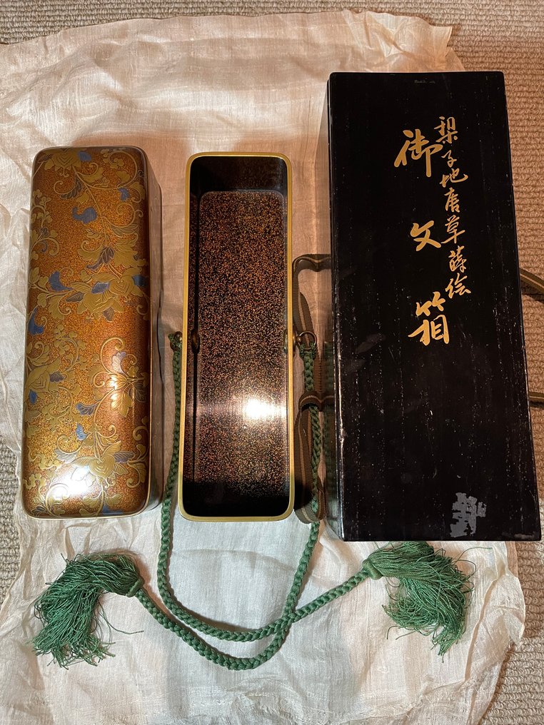 日本金蒔絵漆器文箱（御文箱） - 木, 漆, 真丝, 金, 银 - 日本 - Late Edo period #2.1