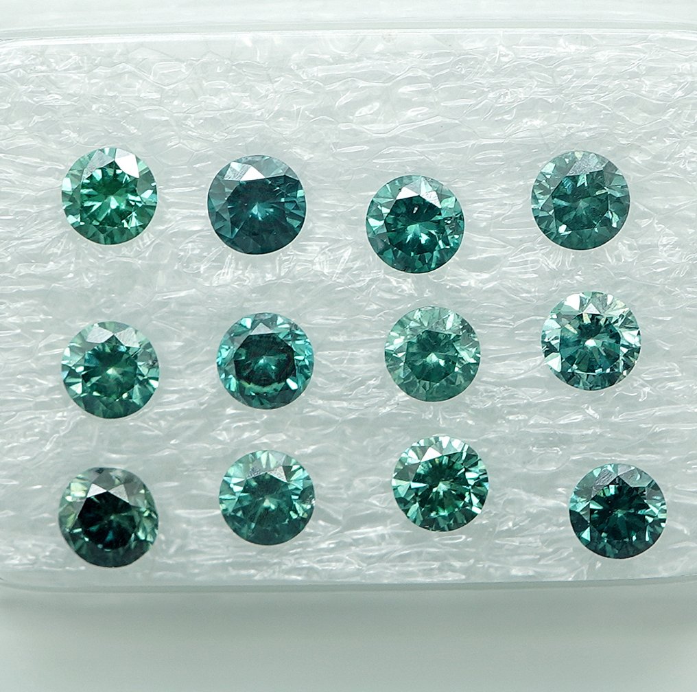 12 pcs Diamond (Colour-treated) - 1.01 ct - VS1, I1 - Gem Report Antwerp (GRA) #1.0