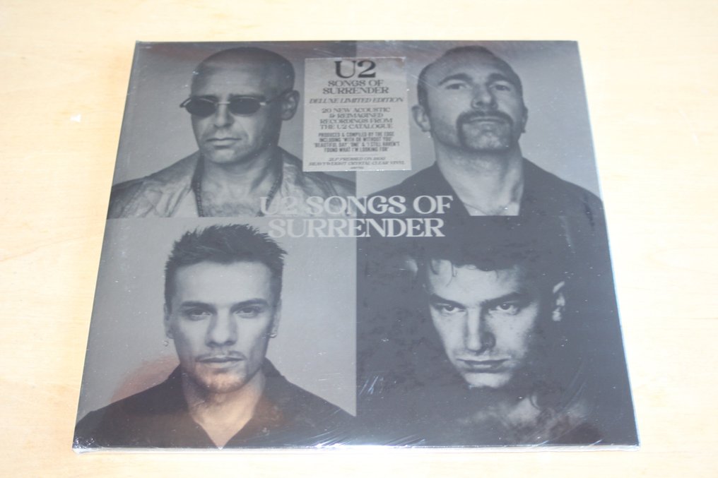 U2 - Songs Of Surrender Clear Vinyl + Backstage Pass + Guitar Pick - 2 x LP Album (dobbelt album) - 2023 #1.0