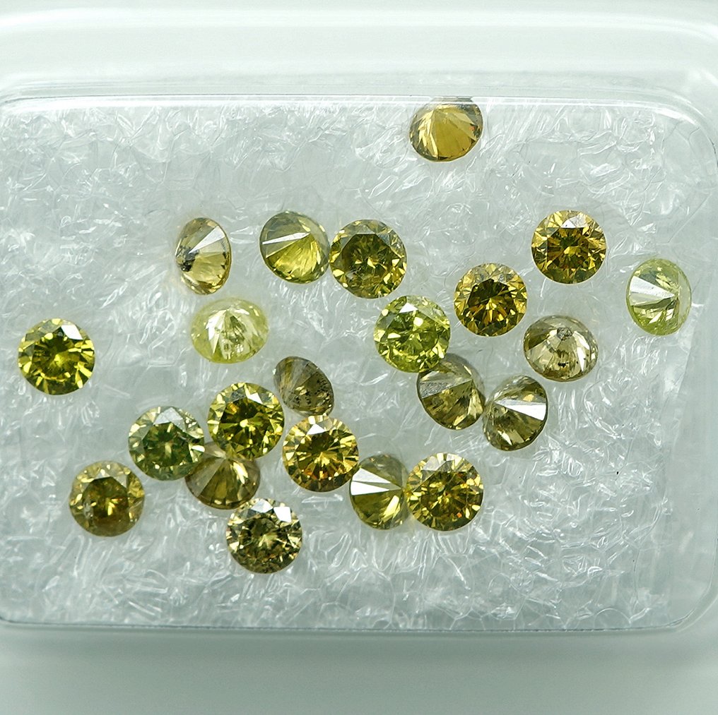 22 pcs 钻石 (经彩色处理) - 1.02 ct - VS1 轻微内含一级, I1 内含一级 - 安特卫普宝石报告(GRA) #1.0