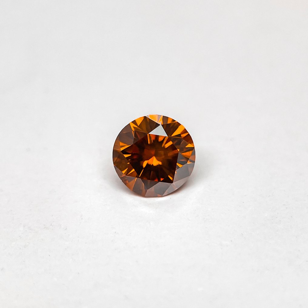 1 pcs 钻石  (天然色彩的)  - 0.83 ct - 圆形 - Fancy deep 稍帶棕色的 橙色 - SI2 微内含二级 - 美国宝石研究院（GIA） #1.0