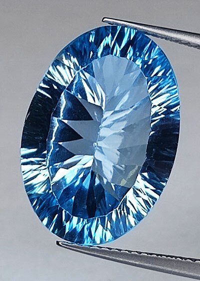 藍色 黃玉 - 15.58 ct - Instituto Gemólogico Español (IGE) - 特别千禧切割 #1.0