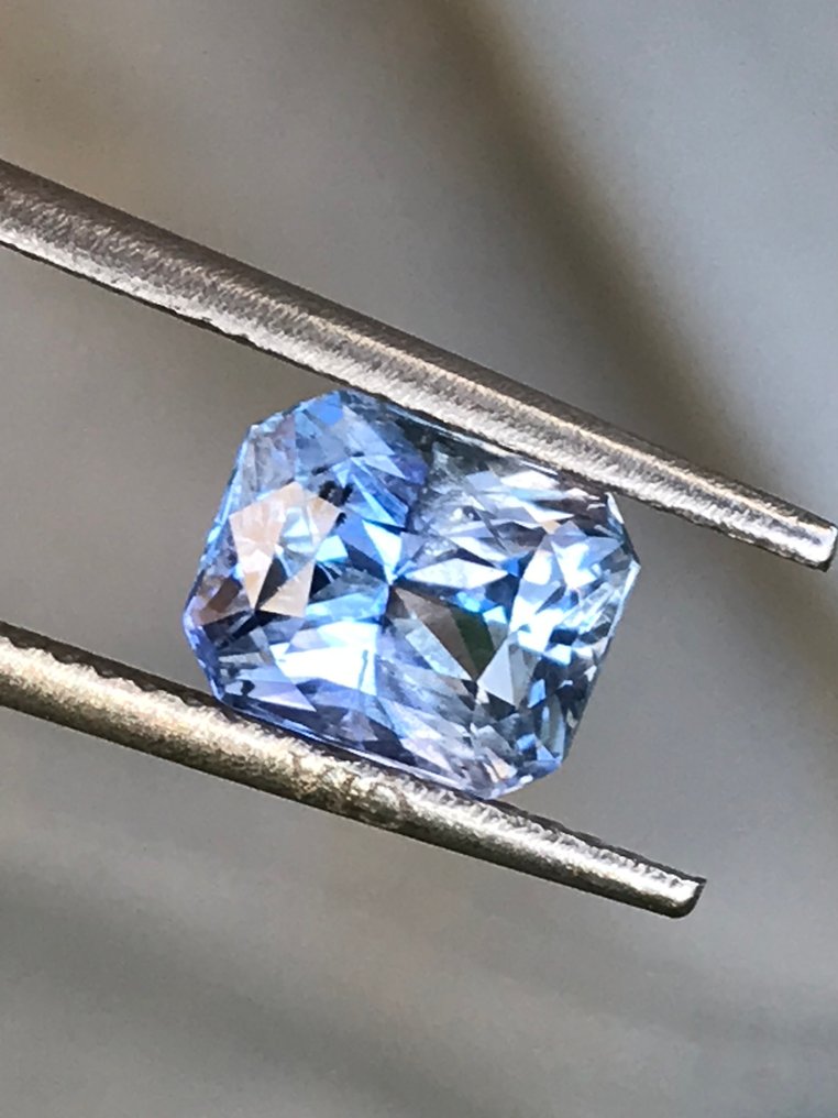 1 pcs  蓝色 蓝宝石  - 2.09 ct - 美国宝石研究院（GIA） #1.0