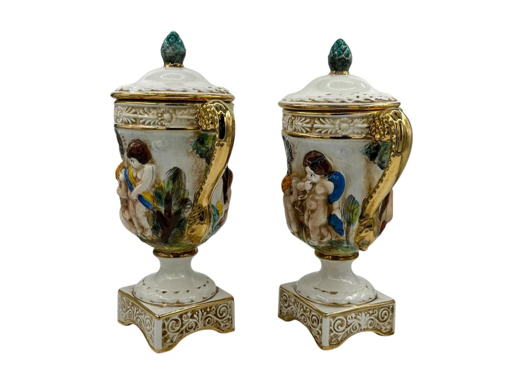 Capodimonte - Vase (2) - Splendide paire de vases en porcelaine de Capodimonte, décorés à la main - Porcelaine, Or #3.2