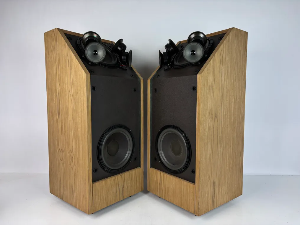 Bose - 601 Series 3 Speaker set #4.3