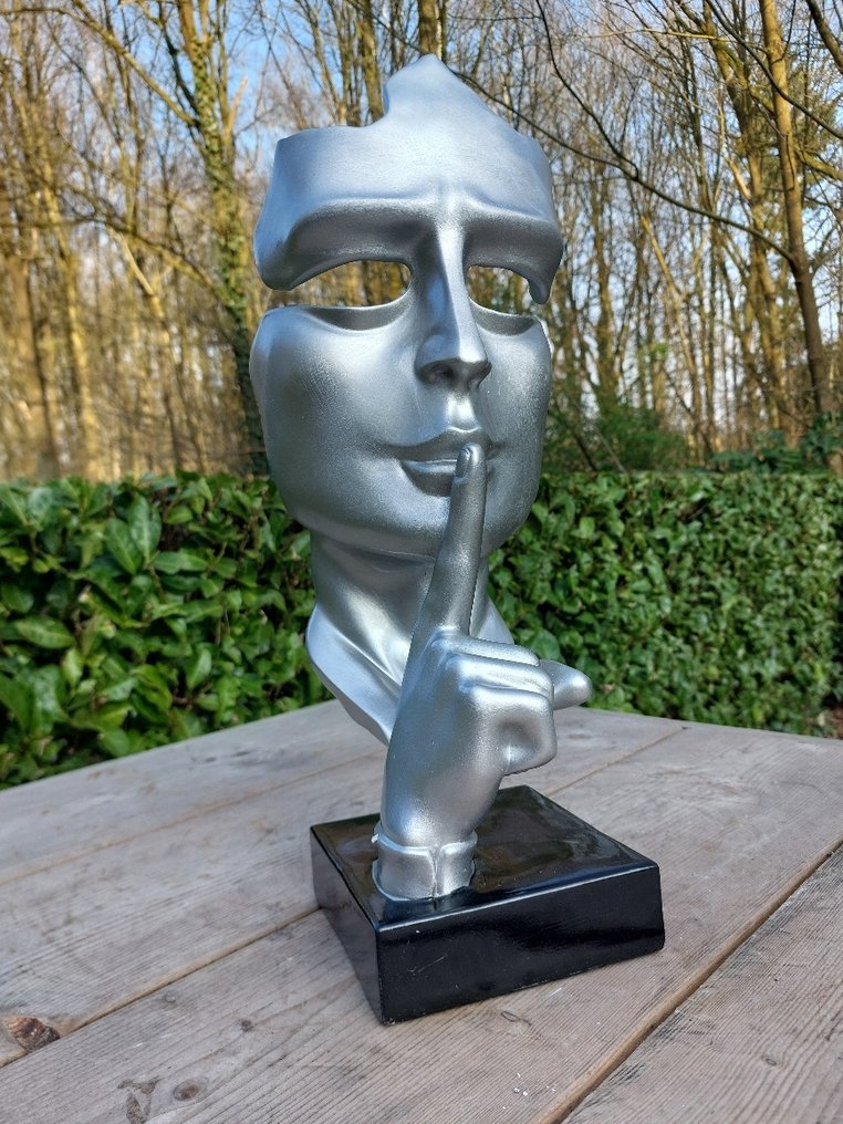 Άγαλμα, artistic Statue head on block '' THE SILENCE '' 42 cm height - 42 cm - polyresin #1.0