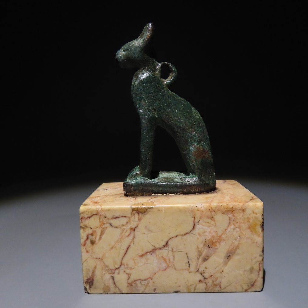 Ancient Egyptian Bronze Goddess Bastet Figure. 9,5 cm H. Late Period, 664 – 332 B.C. #3.2