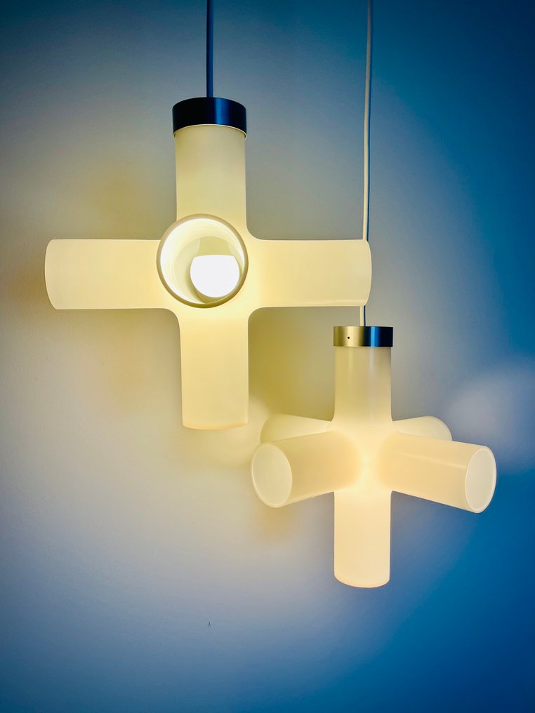 Dark - Jan Melis & Ben Oostrum - Hanging lamp (2) - Crosslight - Plastic #4.3