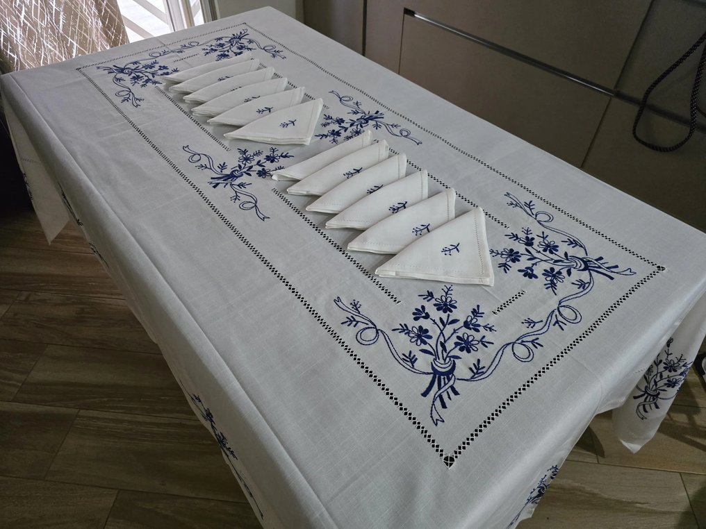Tovaglia ricamata a mano in misto lino 12 posti gran misura 185x360 cm tablecloth handmade - Nappe - 360 cm - 185 cm #1.0