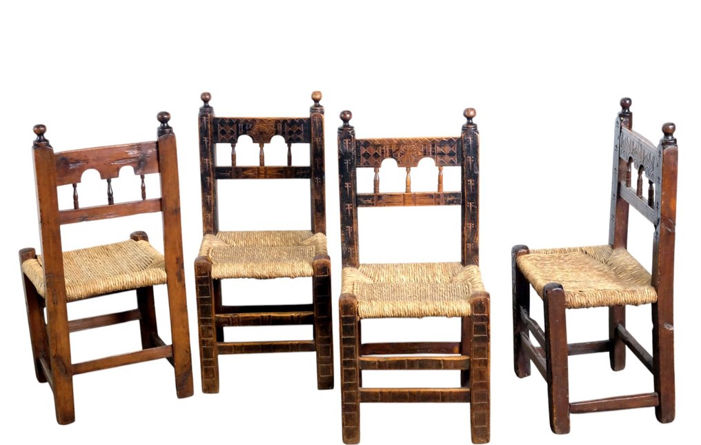 Stol - træ og rør #1.0