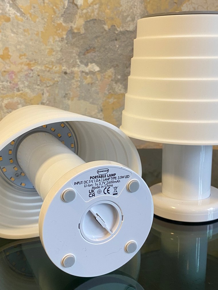 Sowden - George Sowden - Πορτατίφ κομοδίνου (2) - Δεν υπάρχει κείμενο για μετάφραση. - Αλουμίνιο - Ζευγάρι κομοδίνων λαμπτήρων #4.3