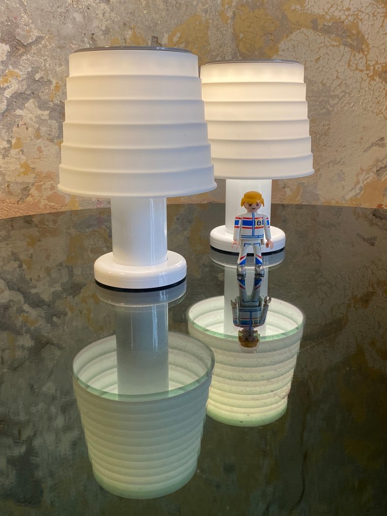 Sowden - George Sowden - Πορτατίφ κομοδίνου (2) - Δεν υπάρχει κείμενο για μετάφραση. - Αλουμίνιο - Ζευγάρι κομοδίνων λαμπτήρων #3.2