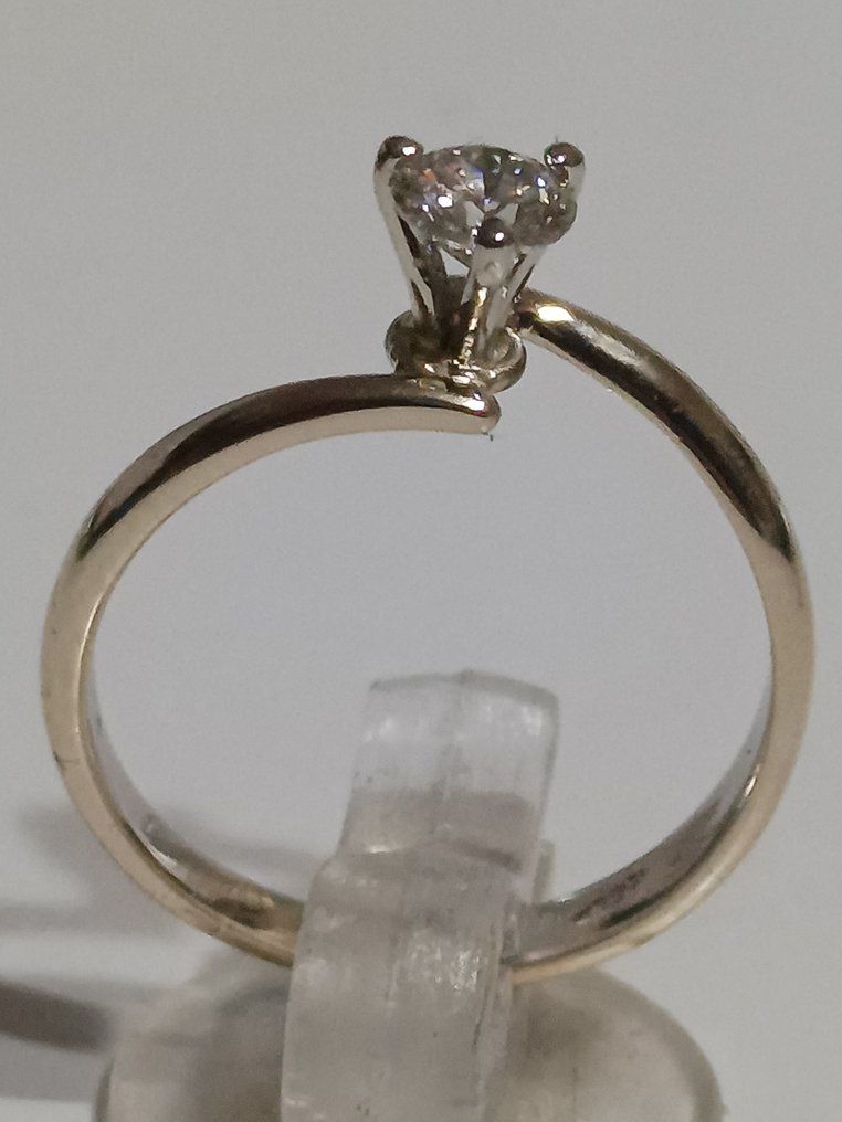 Ring - 18 karaat Witgoud -  0.35ct. tw. Diamant (Natuurlijk)  #1.0