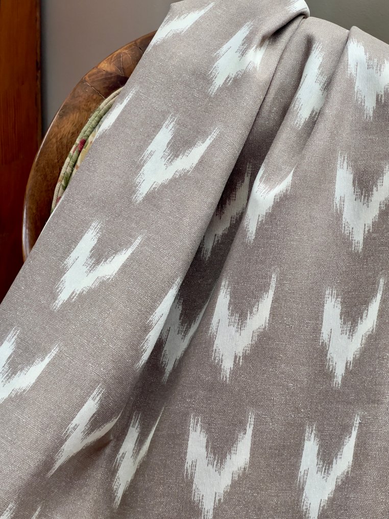 Dobbel bredde. Eksklusivt etnisk ikat-mønster for dekorasjon og tapetsering. - Tekstil - 300 cm - 280 cm #3.2