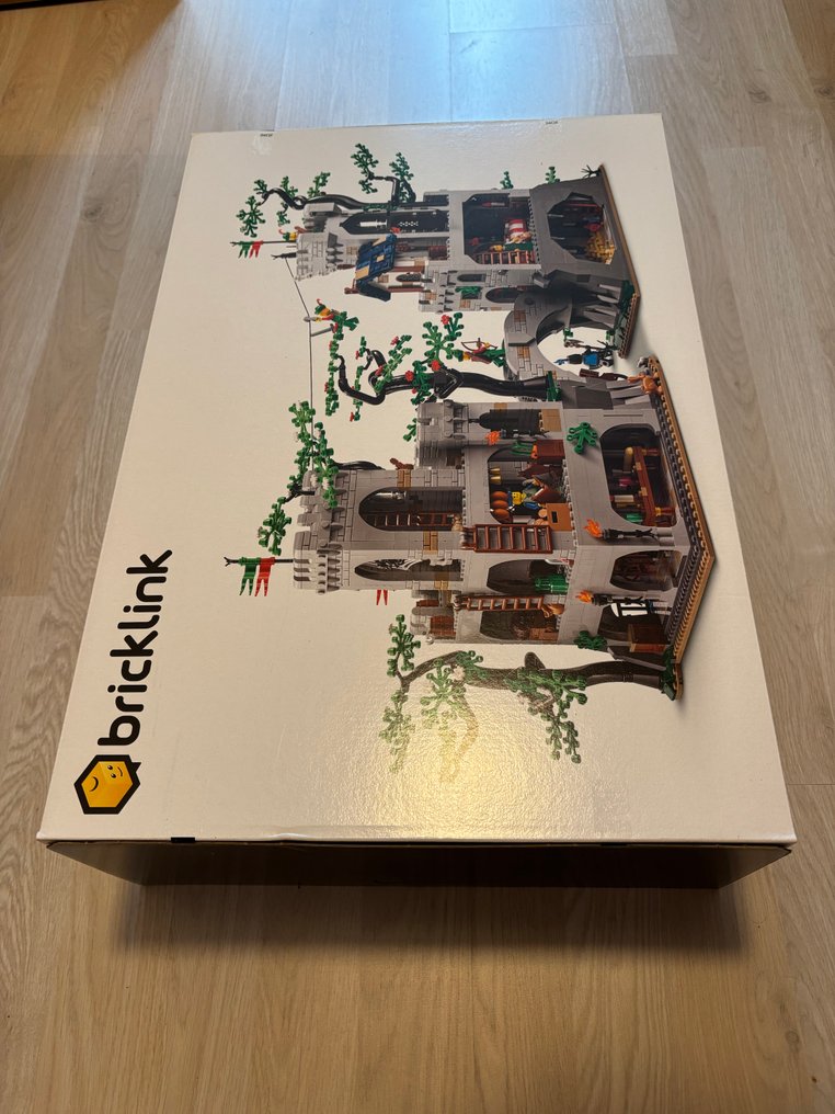 Lego Set - 910043 - BrickLink Designer Program - Forest Stronghold #2.1