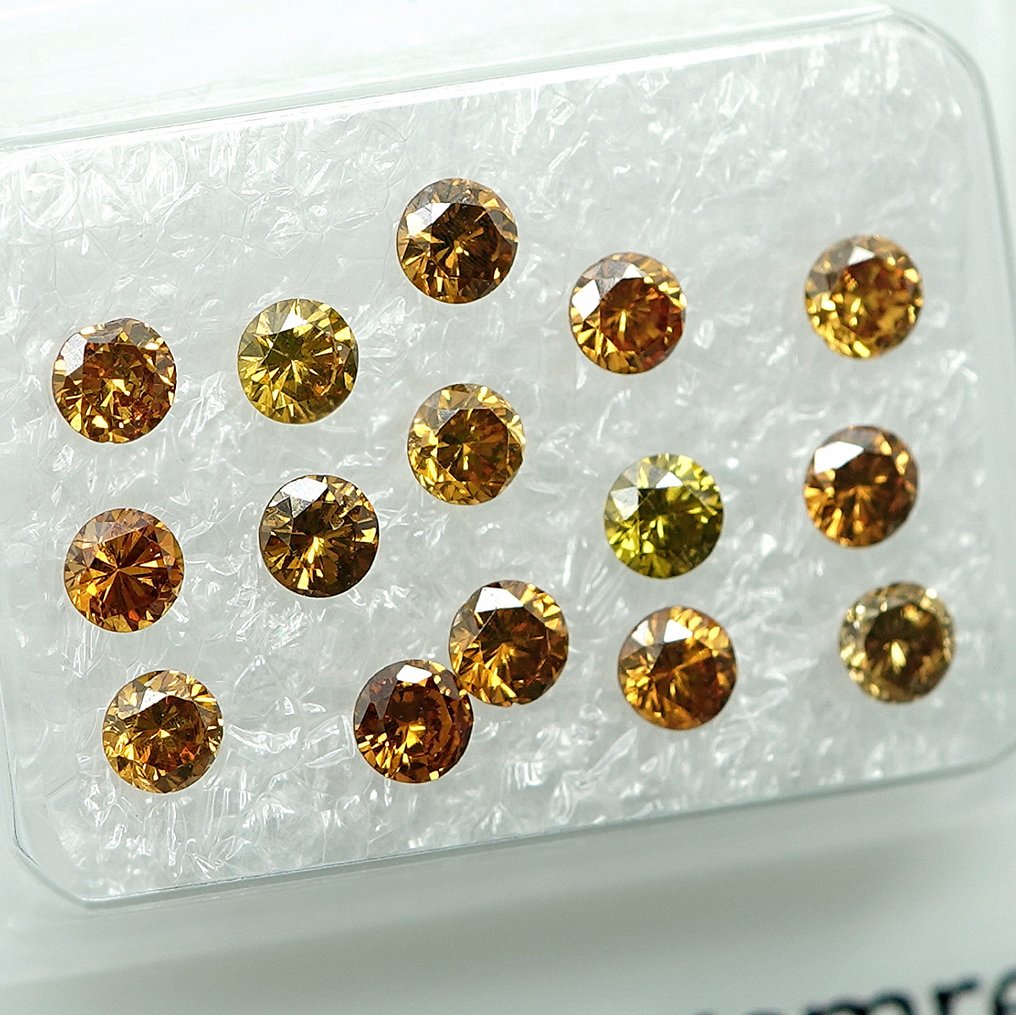 15 pcs Diamond  (Colour-treated)  - 1.01 ct - VS1, I1 - Gem Report Antwerp (GRA) #3.2