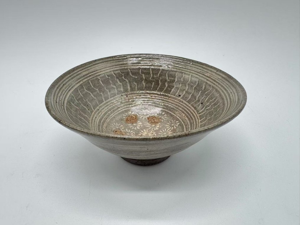 日本茶碗 - 韩国唐津烧三岛拉丝茶碗连 Tomobako 盒 - 陶瓷 - 朝鲜唐津焼三岛刷毛目茶碗 #3.2