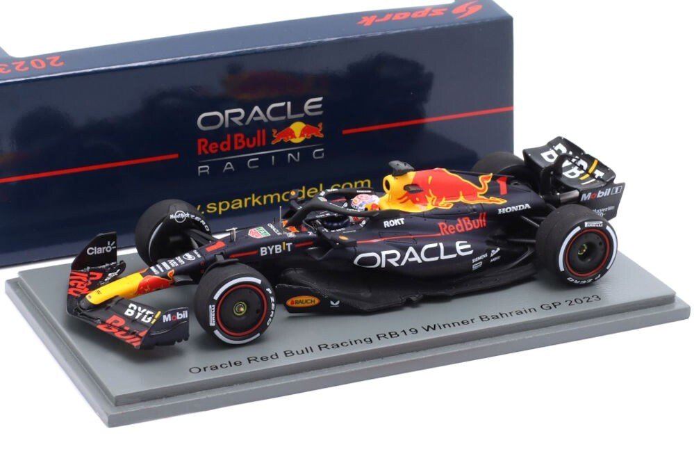 Spark 1:43 - Model samochodu - Oracle Red Bull Racing RB19 - Winner F1 GP Bahrain 2023 World Champion Max Verstappen - Rzadki model! #1.0