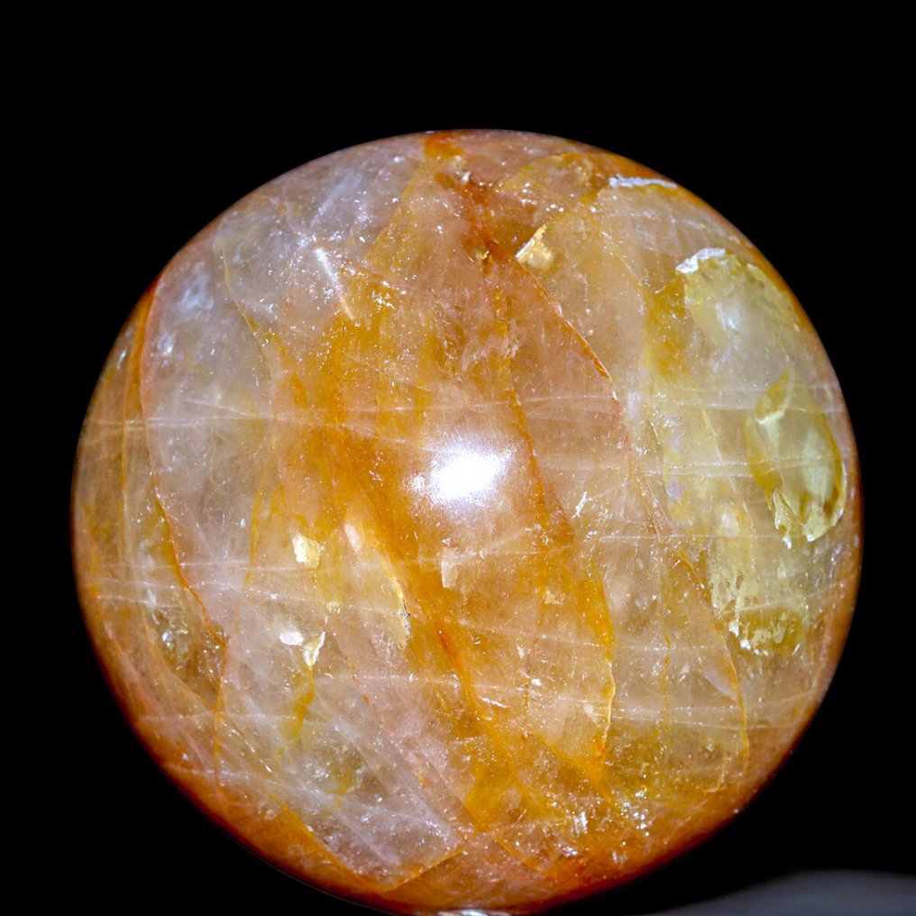 Incredible energetic power. The Golden Healer (Hematoid Quartz) Sphere. - Height: 86 mm - Width: 86 mm- 920 g #1.0