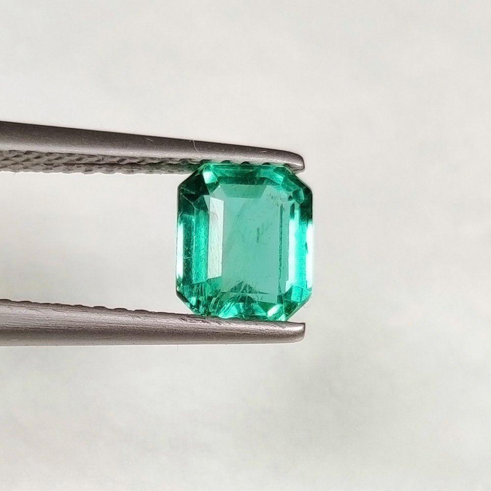 Groen Smaragd - 1.16 ct - International Gemological Institute (IGI) #3.2