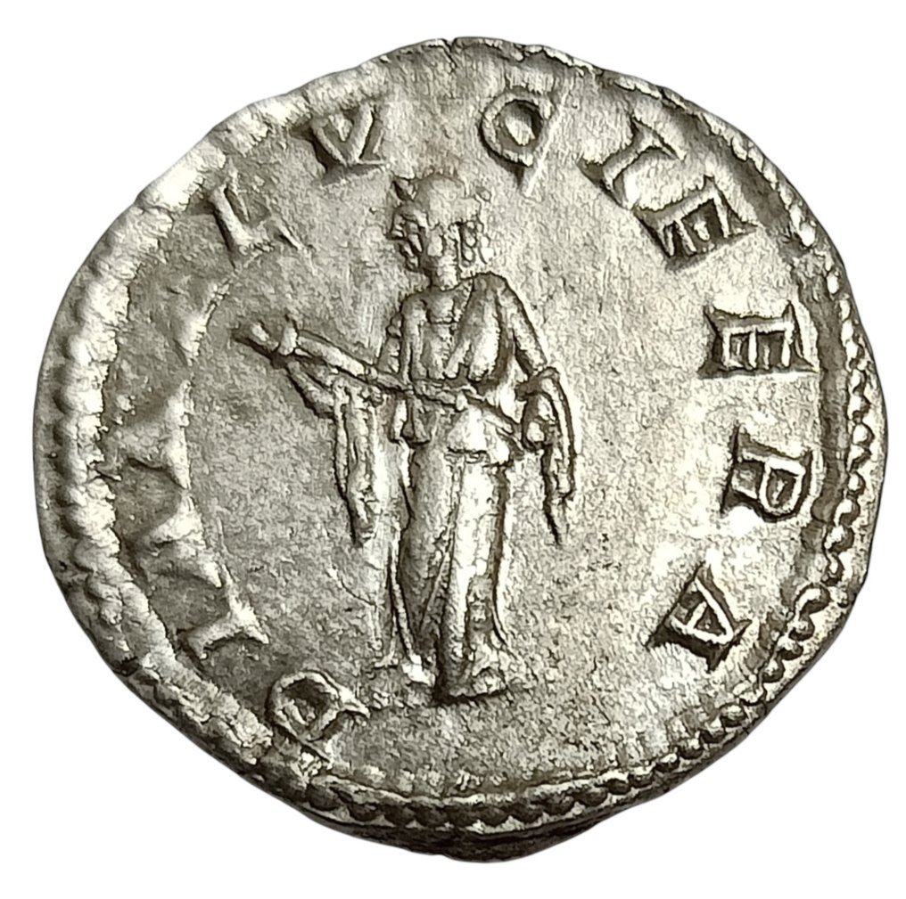 Ρωμαϊκή Αυτοκρατορία. Julia Domna (Augusta, AD 193-217). Denarius Rome 214 AD - DIANA LVCIFERA #1.0