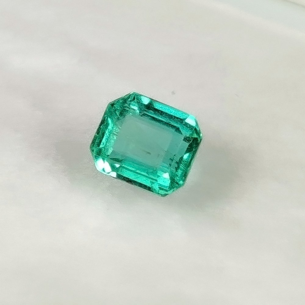Groen Smaragd - 1.16 ct - International Gemological Institute (IGI) #2.1