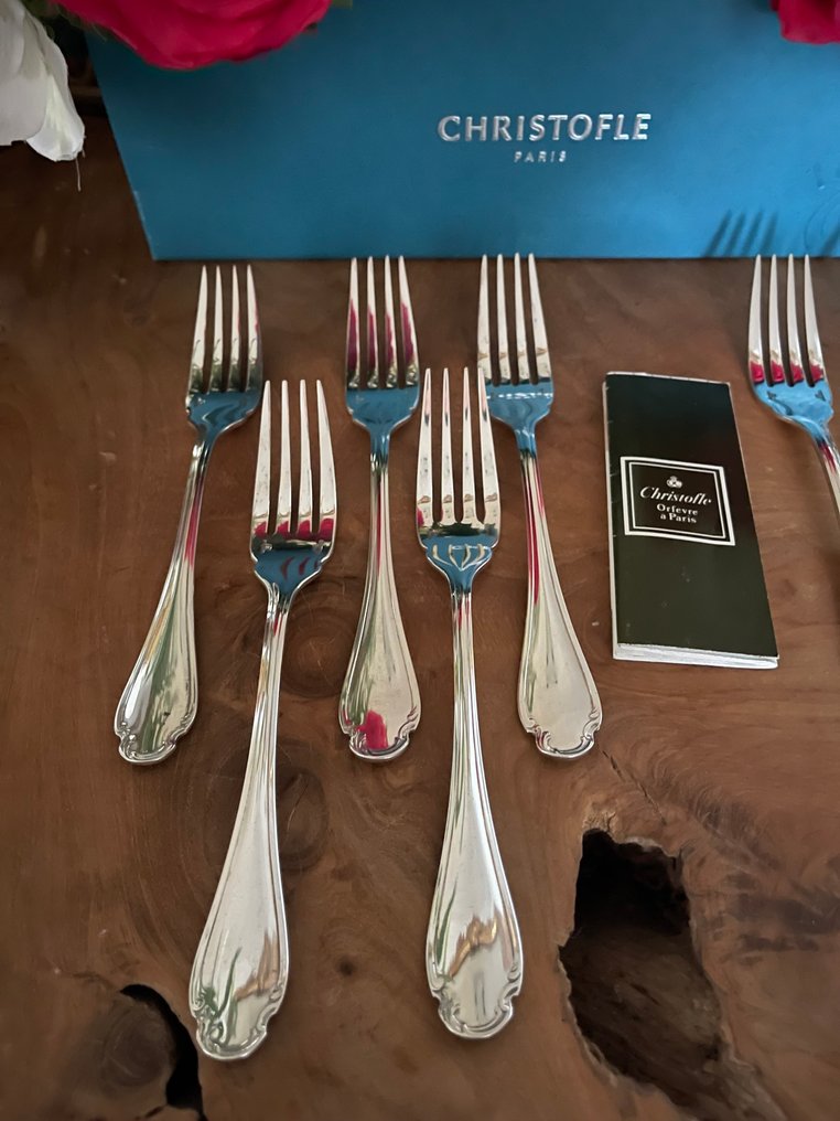 Christofle - Fork - Set of 11 Pompadour model fish forks. - Silver metal #1.0