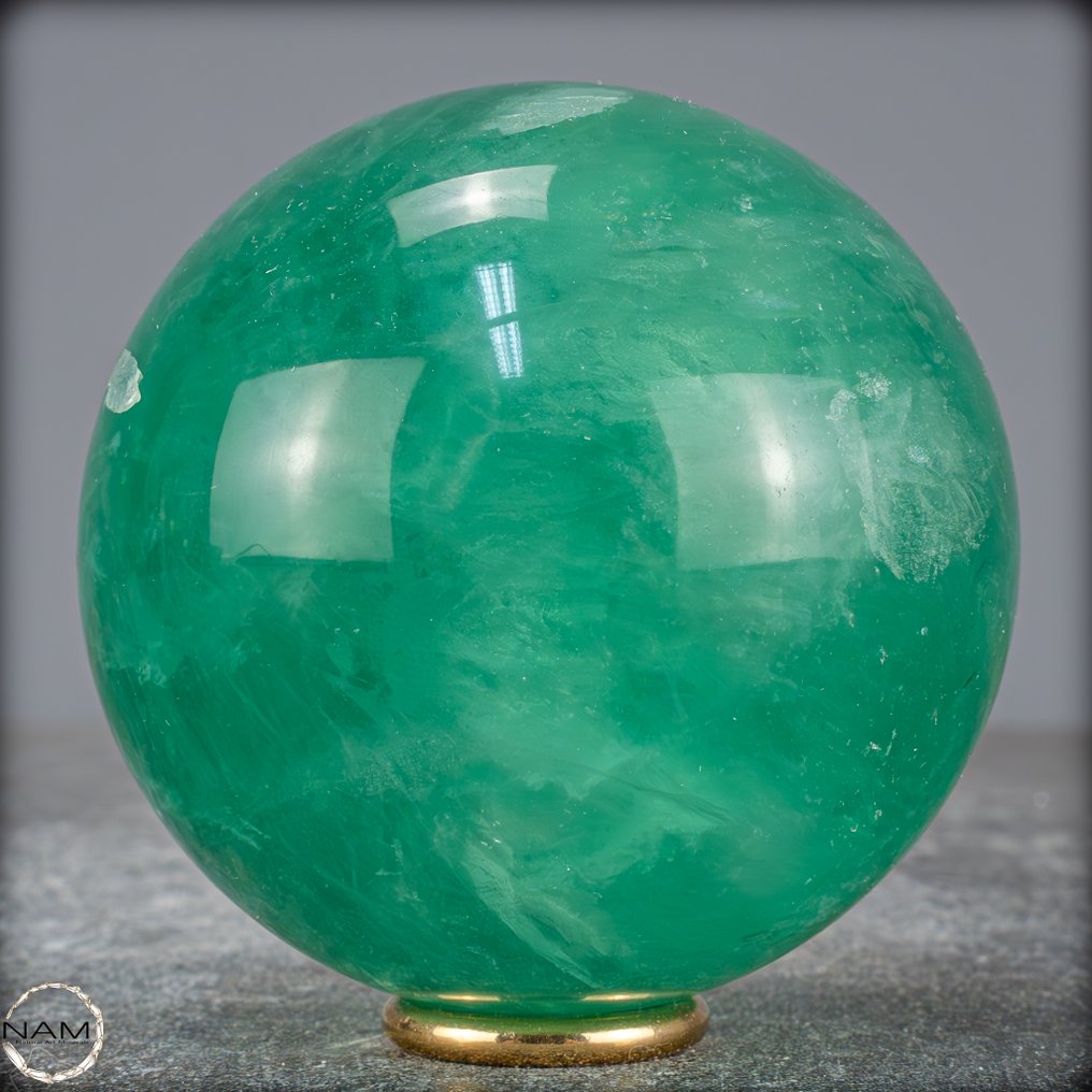 美丽的绿色萤石球体 Crystal,中国- 824.55 g #4.3