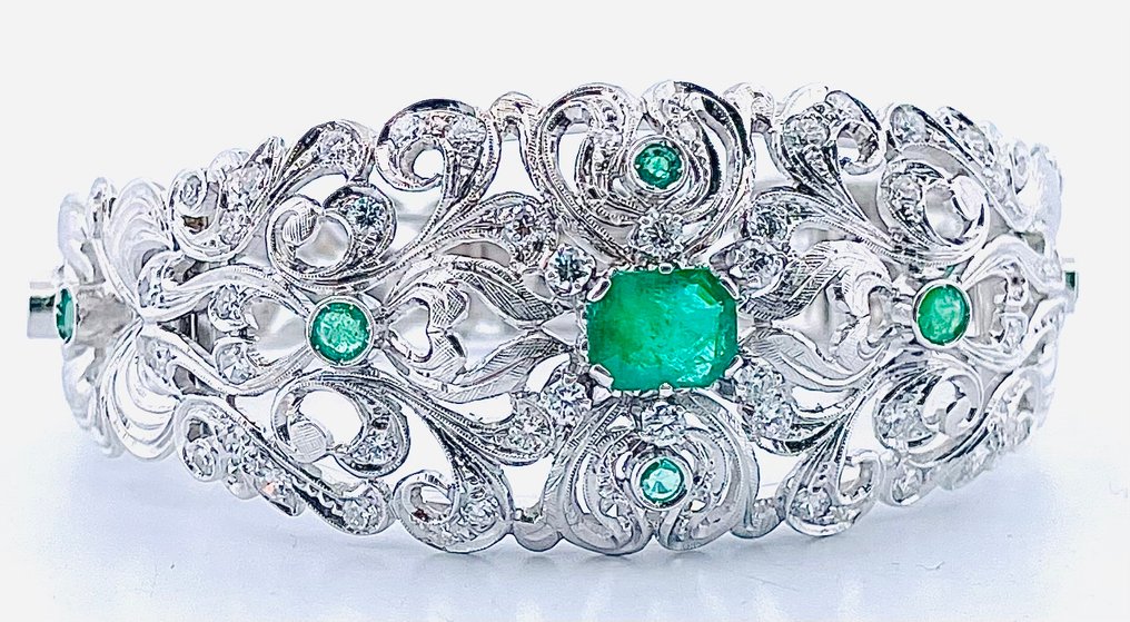 Rannekoru - 18 kt. Valkokulta Smaragdi - Timantti #1.0