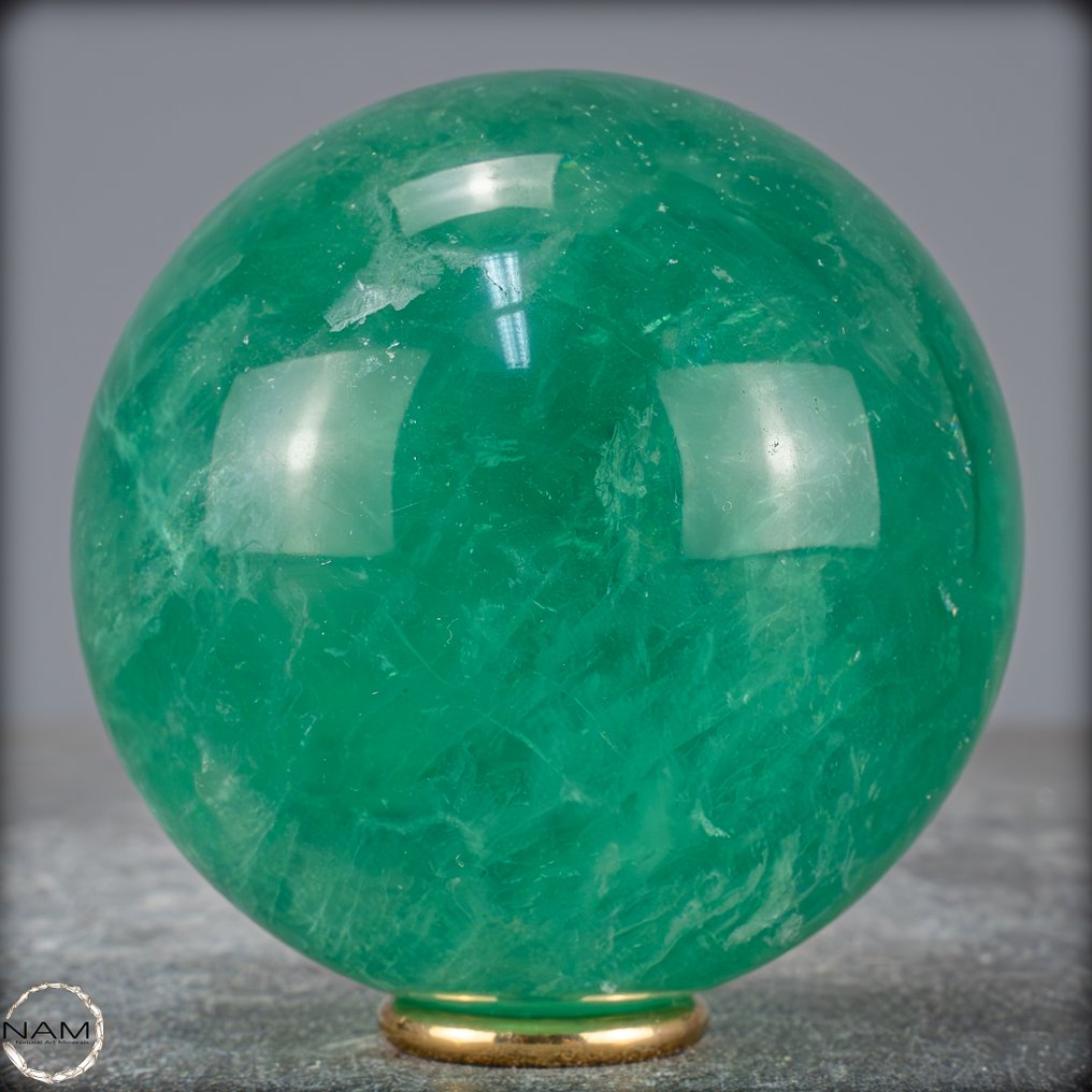 美丽的绿色萤石球体 Crystal,中国- 824.55 g #1.0