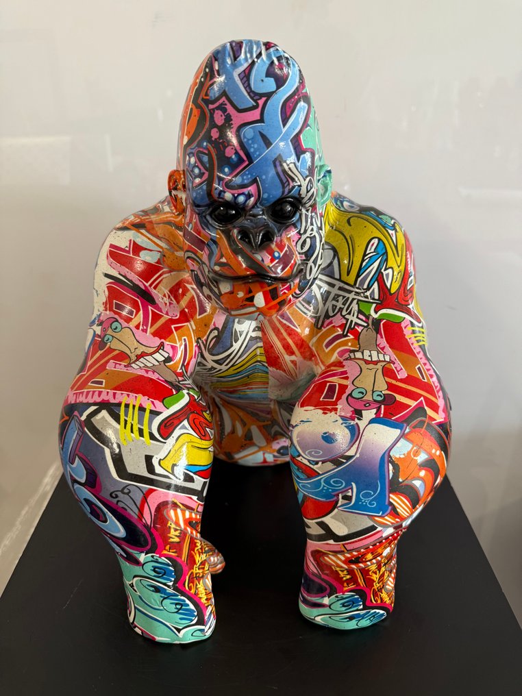 Daluxe Art - 1999 • Banksy Gorilla #1.0